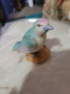 Single Ceramic Blue Bird On Branch Salt Or Pepper Shaker Cork Inside Japan Vtg